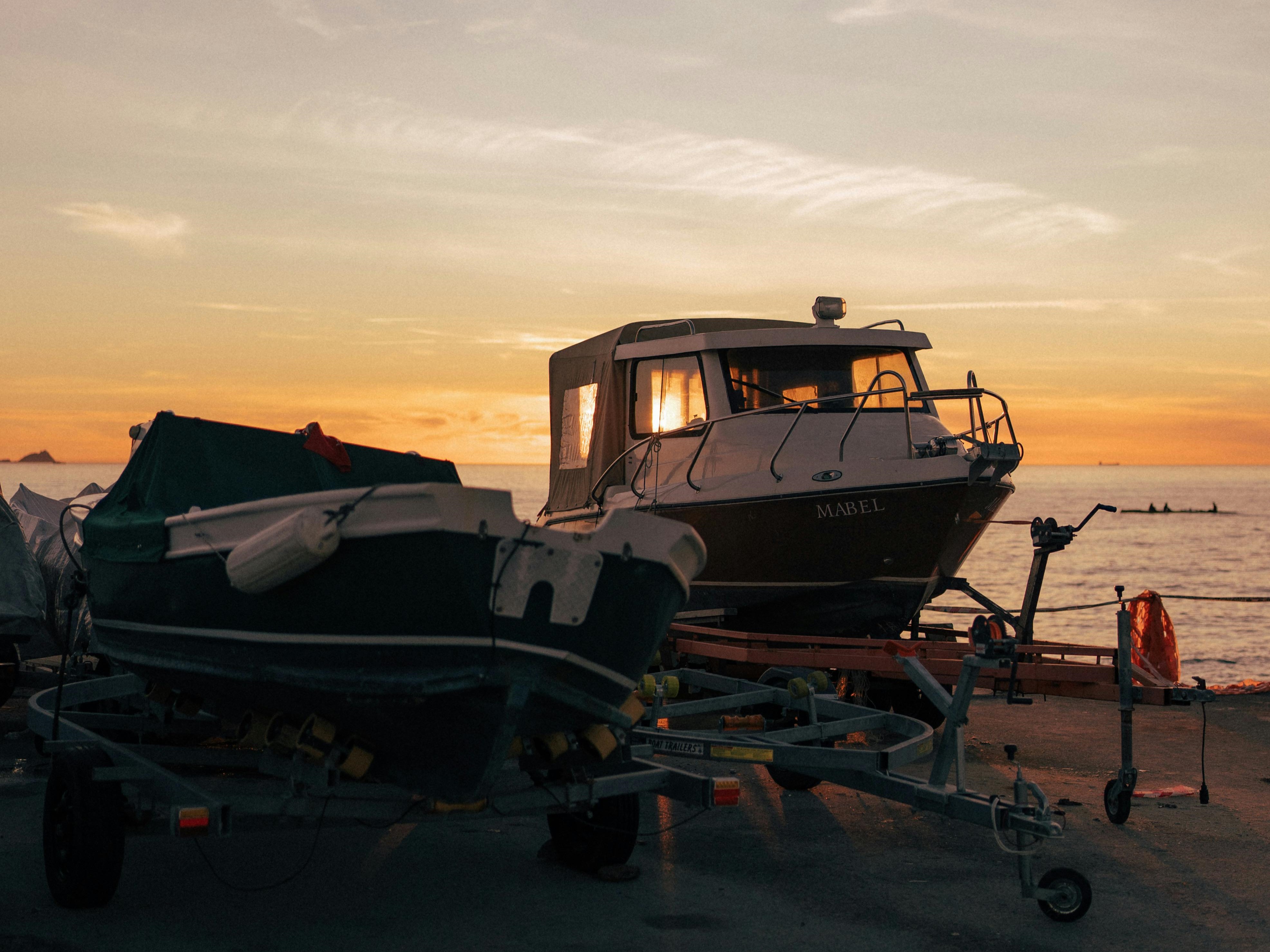 Boat trailer